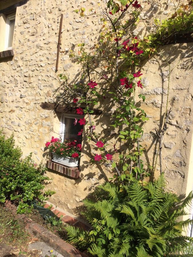 Bed and Breakfast L Escale En Beauce à Maisons  Extérieur photo